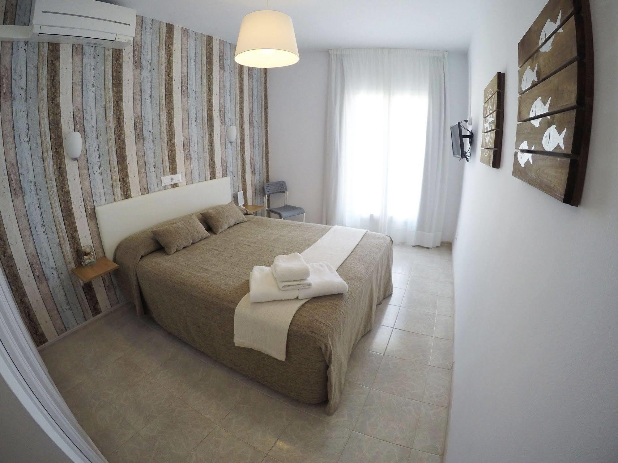 Hostal Del Mar Τόσα ντε Μαρ Εξωτερικό φωτογραφία